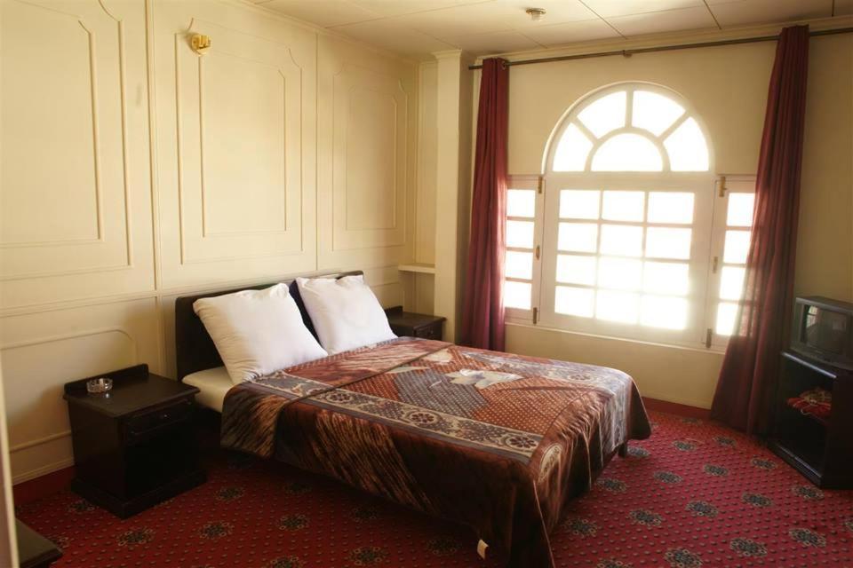 Hotel Dewanekhas Skardu Exterior photo