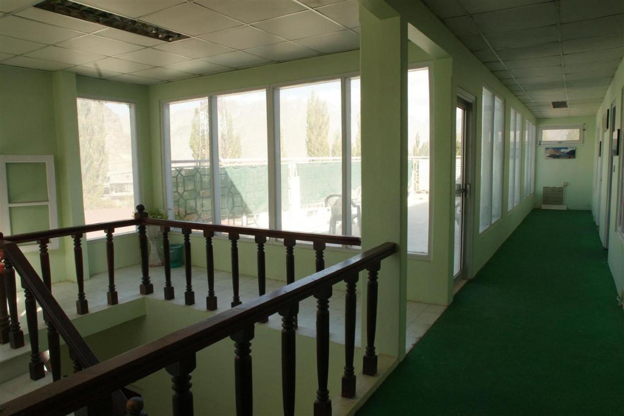 Hotel Dewanekhas Skardu Exterior photo